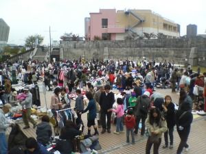 八王子・南大沢中郷公園フリーマーケット