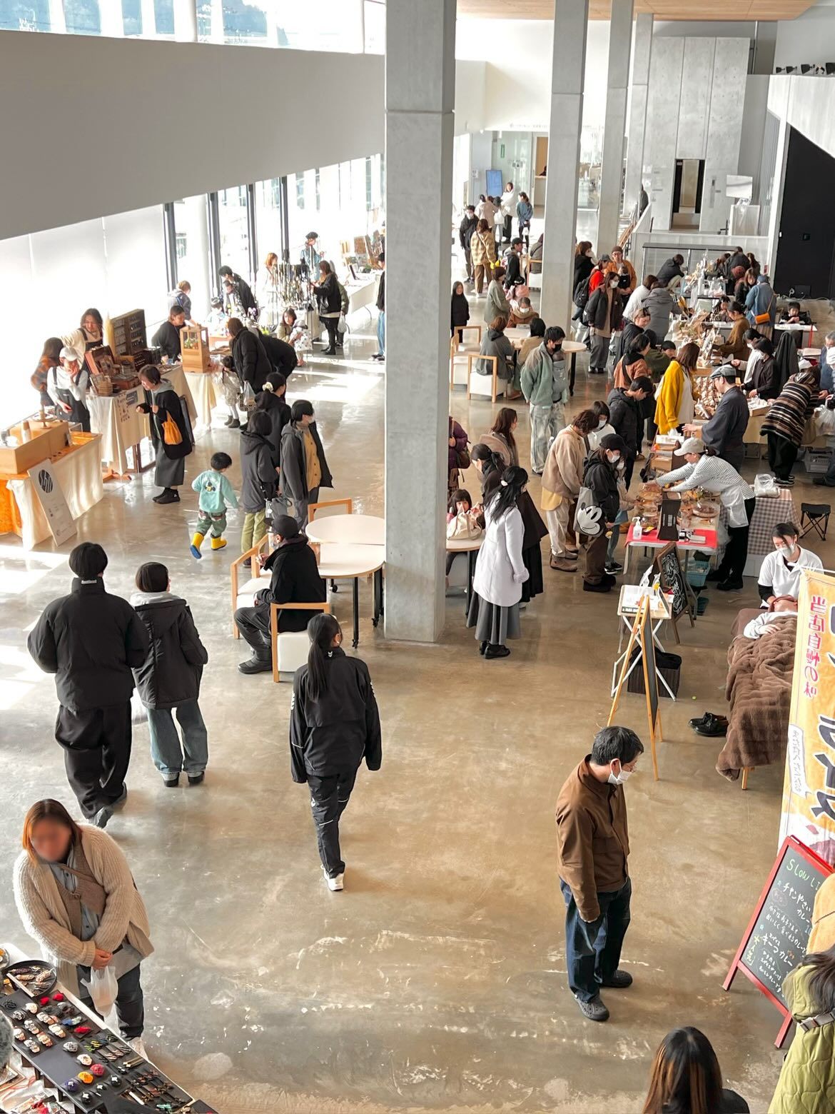 オトギノマルシェ in 氷見市芸術文化館