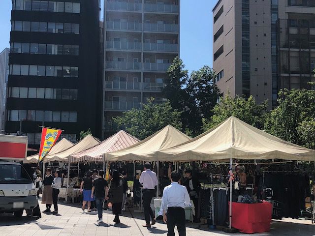 ワテラス広場　アートメイドマーケット