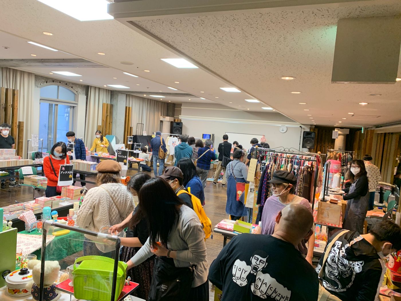 第7回 中之島うたかたレトロ市