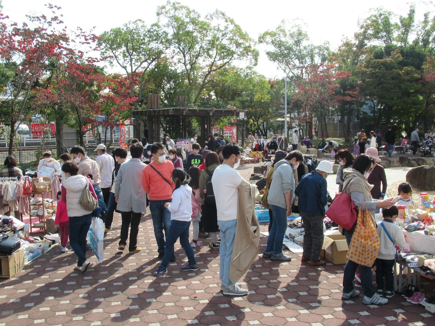 西猪名公園リサイクルマーケット