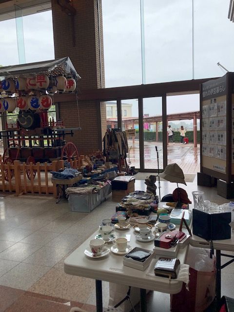 伊豆高原　小さな蚤の市