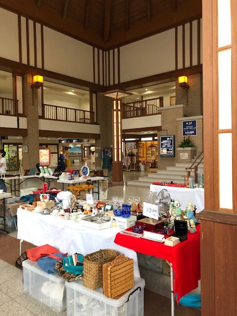 伊豆高原　小さな蚤の市