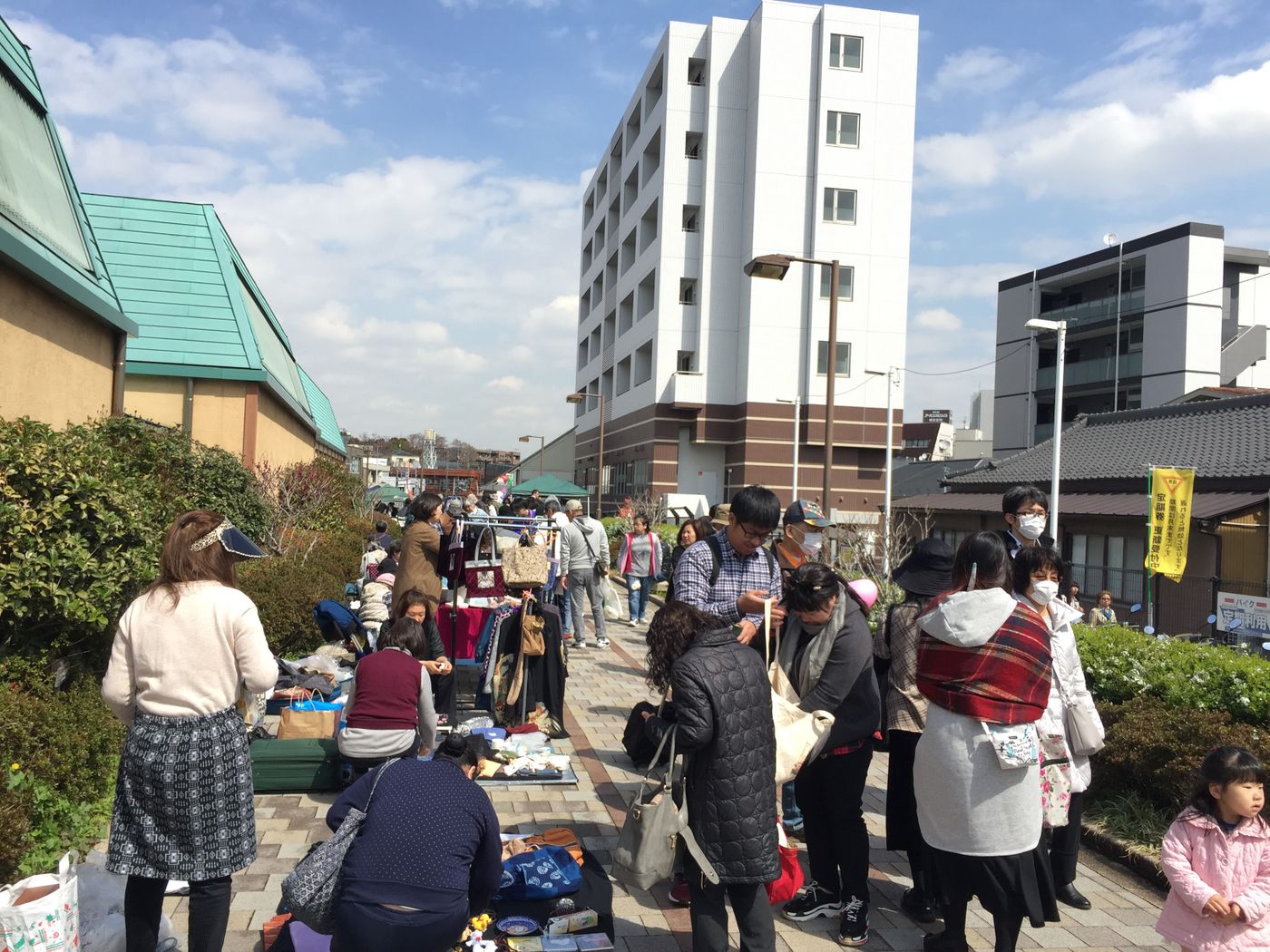 反町東横フラワー緑道　フリーマーケット