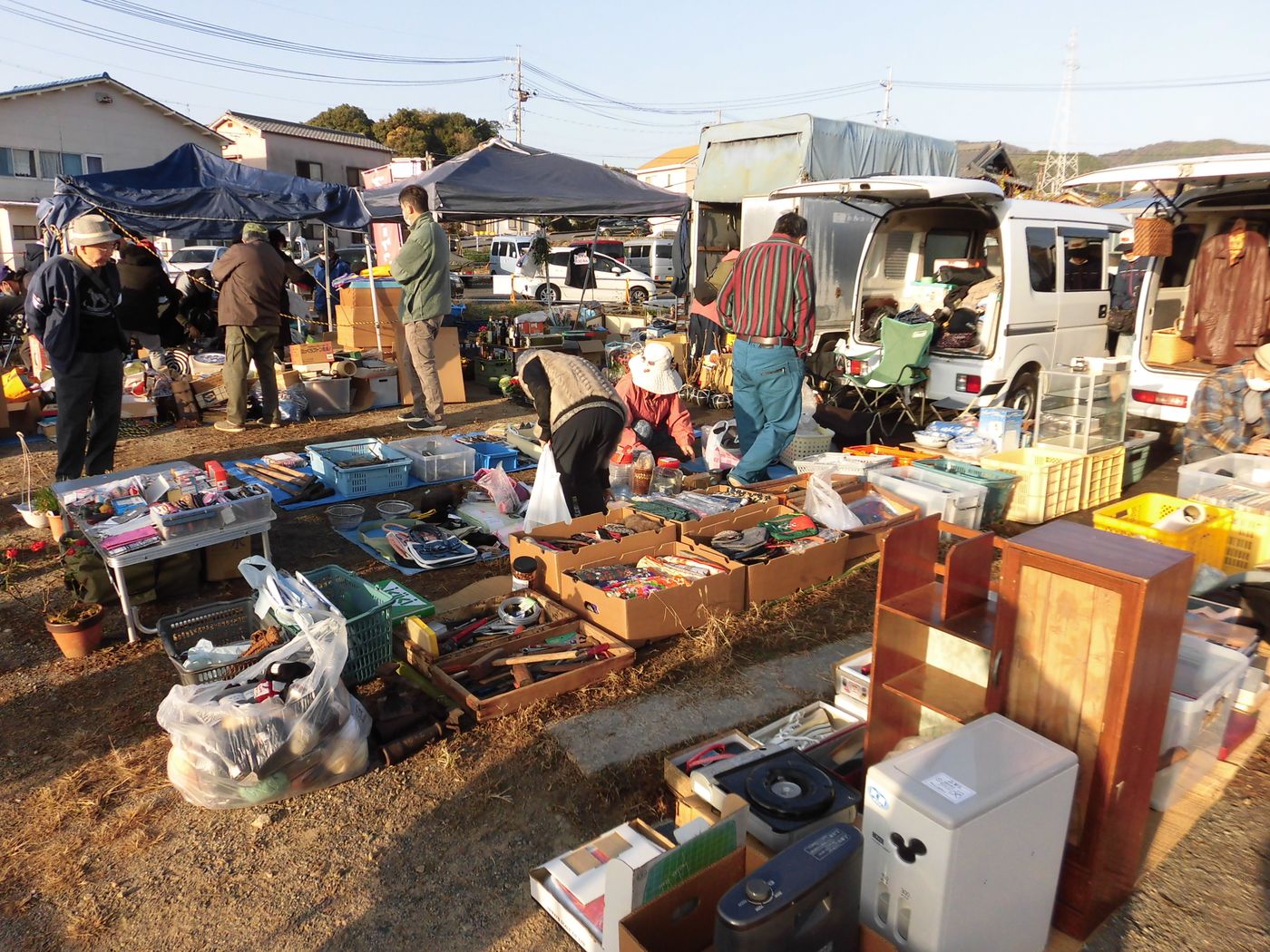 .東広島安芸津Deこっとうフリマ開催