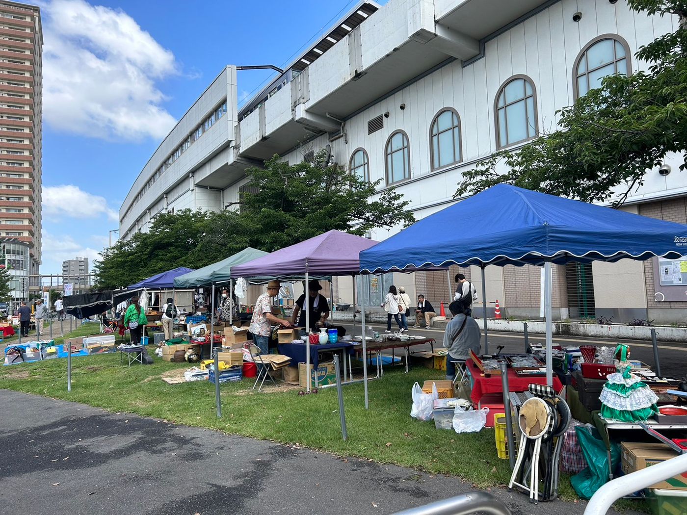 住道駅南口フリーマーケット