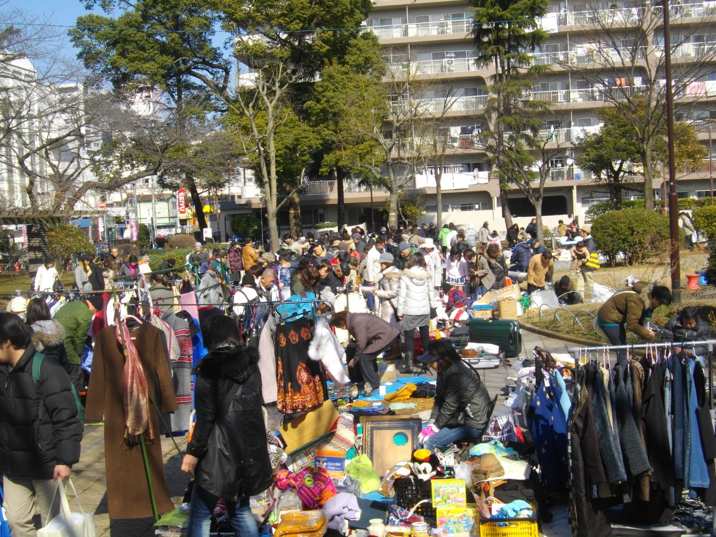 ◎「北区 赤羽公園フリーマーケット」◎