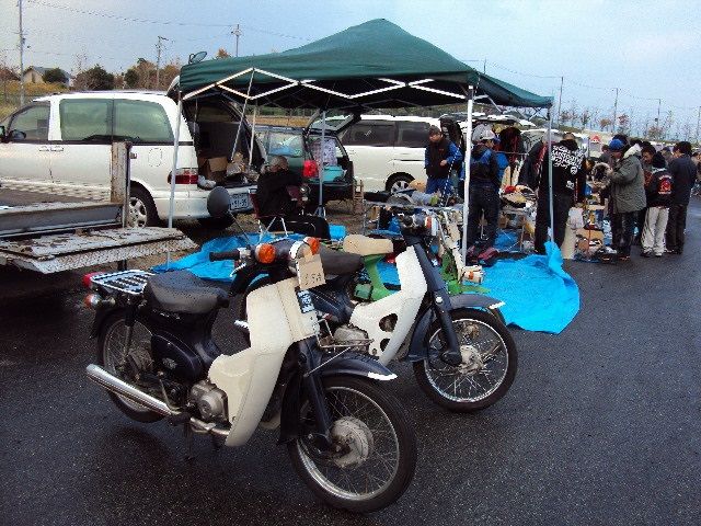 なにわ旧車部品交換会 コレクターズ・マーケット