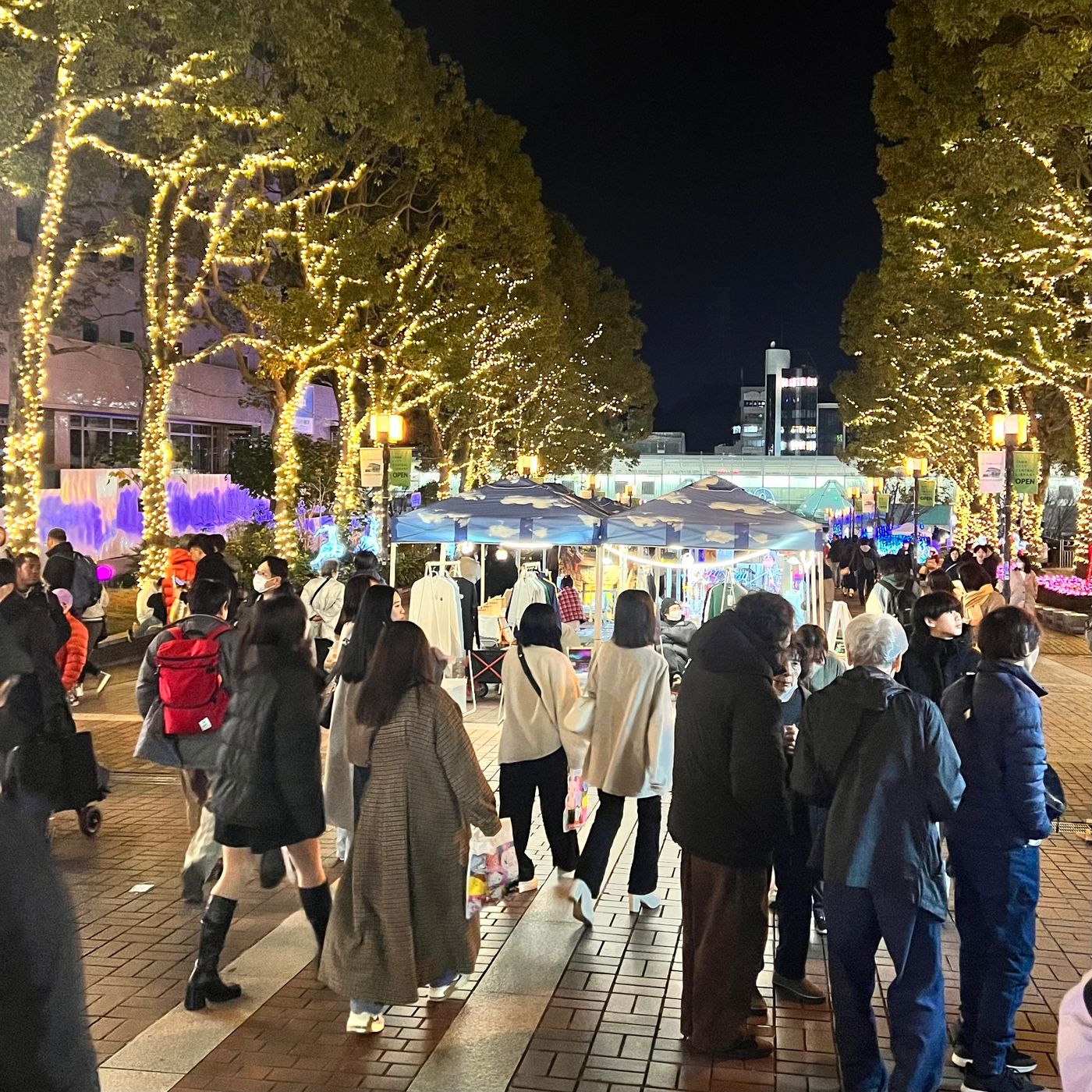 パルテノン多摩大通り  クリスマス ナイト マーケット