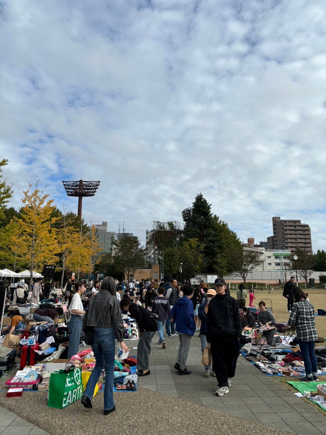 イケ・サンパークフリーマーケット