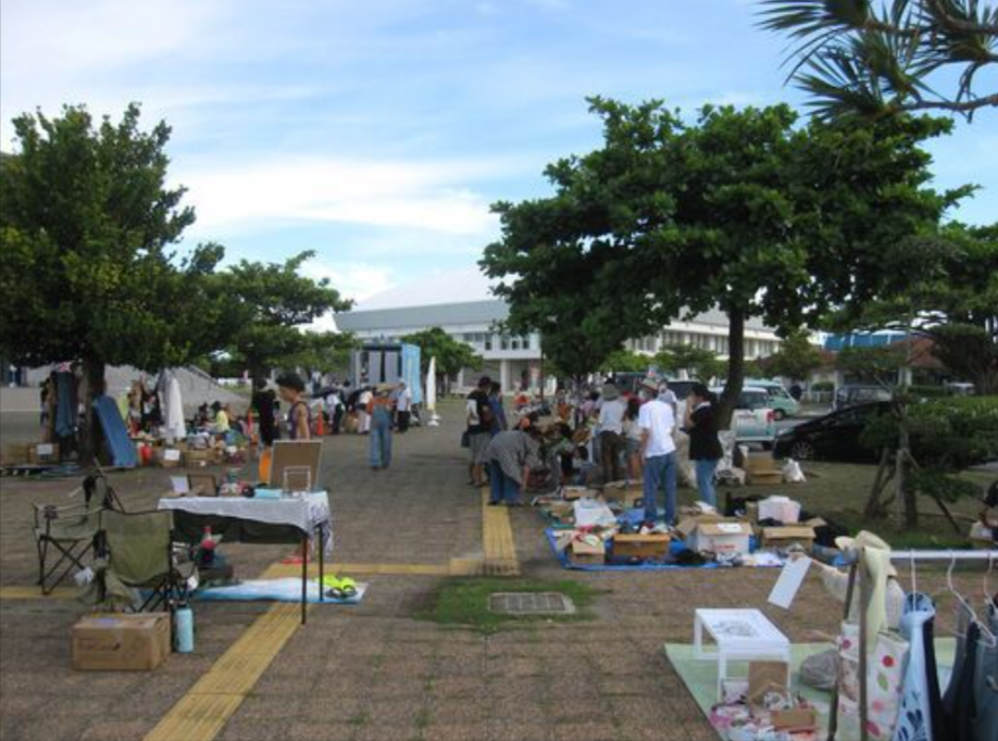 宜野湾海浜公園フリーマーケット
