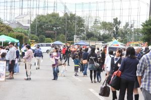 チャリティ安全運転教室フェスティバル・フリーマーケット 羽村市　