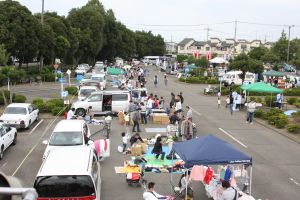 チャリティ安全運転教室フェスティバル・フリーマーケット 羽村市　