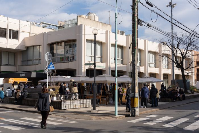 Bibli PICNIC 朝市（毎月第2日曜日に開催）