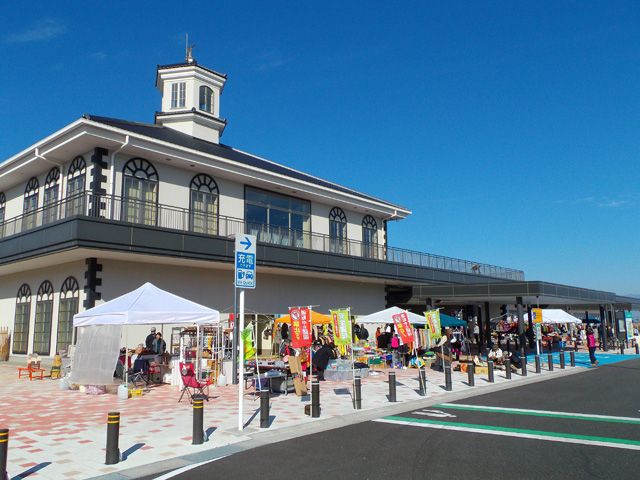 富士川町 道の駅富士川フリマ