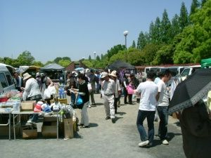 大阪市　つるみ緑地 フリーマーケット