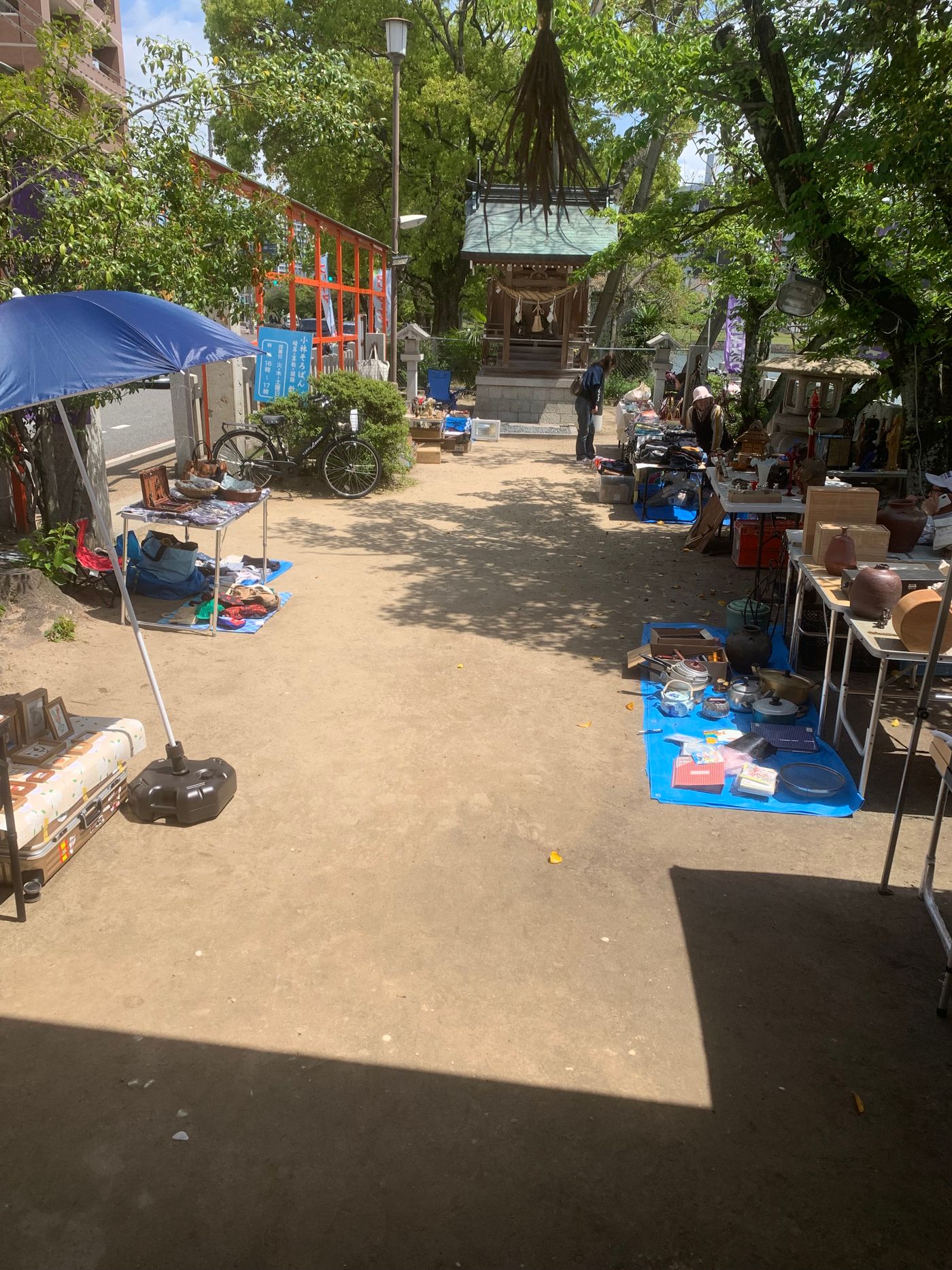 横川えびす神社フリーマーケット