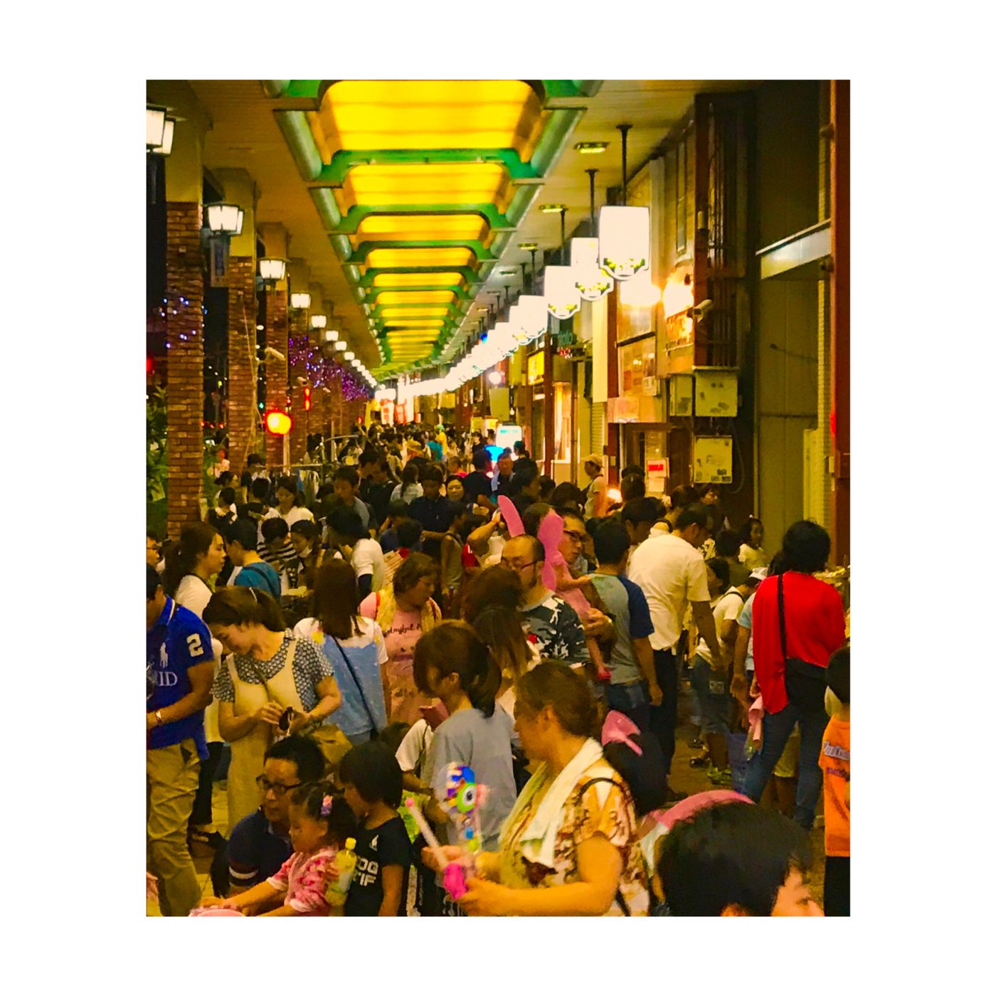 ナイトフリーマーケット