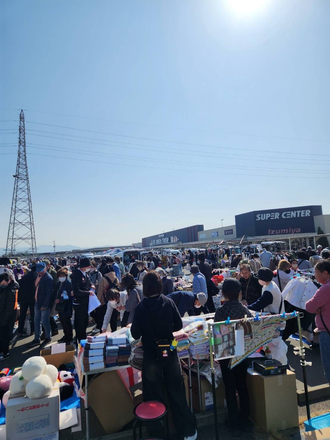 イズミヤショッピングセンター広陵店　フリーマーケット