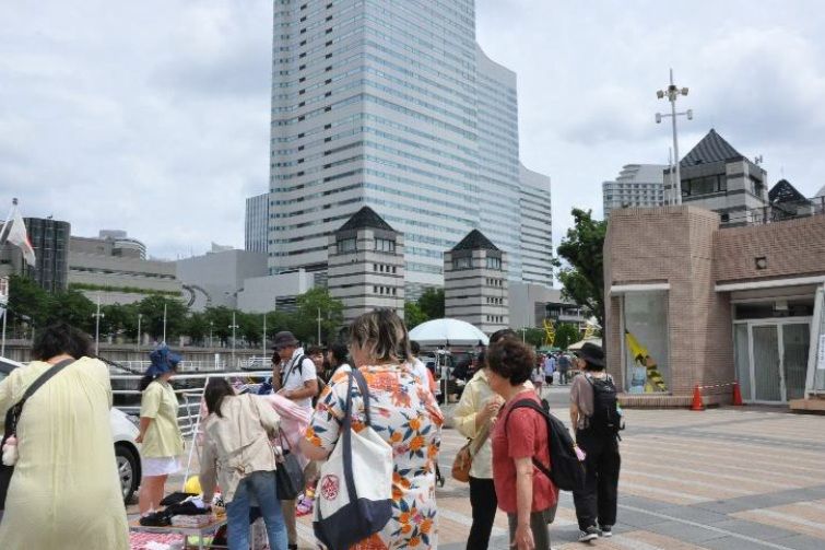 日本丸メモリアルパークフリーマーケット
