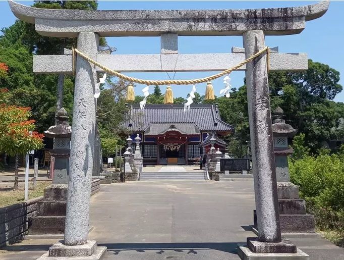 白蛇伝説フリーマーケット　白子神社