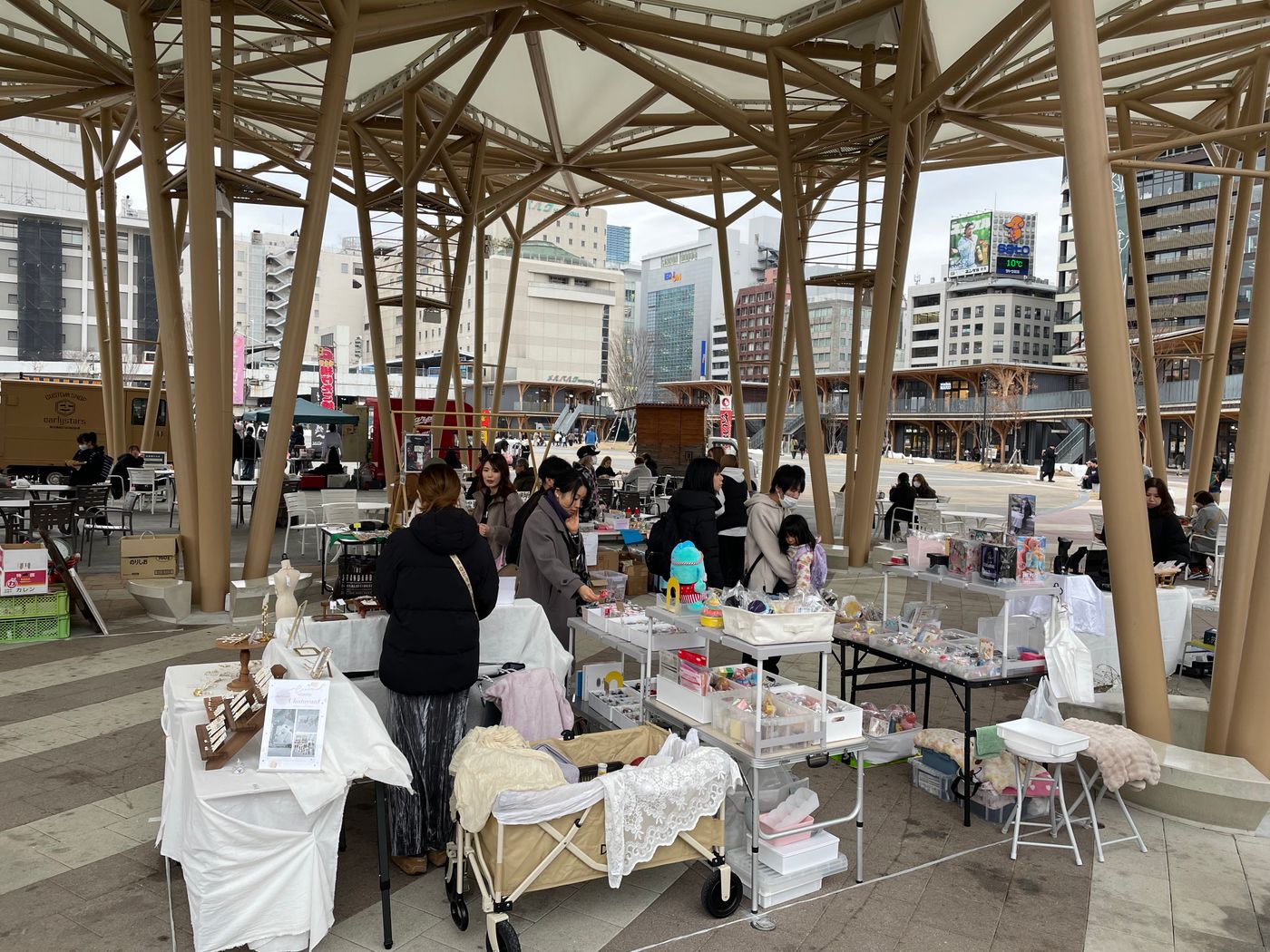 ひろしまゲートパークフリーマーケット(出展者募集)