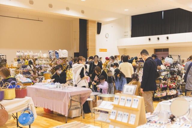 観音寺ふれあいマーケットinハイスタッフホール