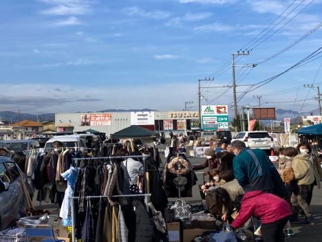 アルプラザ亀岡なでしこフリーマーケット