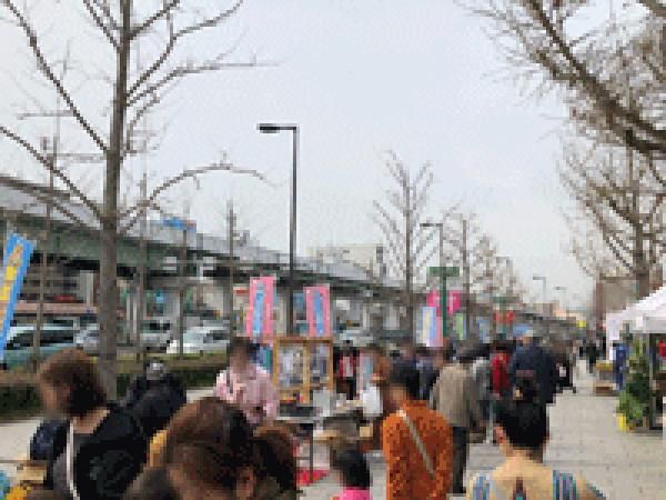 八幡屋マーケット