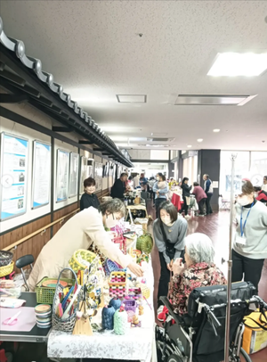 お散歩マルシェ　in 三安濃津ろまん